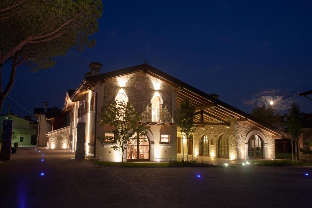 Wine Resort Luisa Mariano del Friuli Екстер'єр фото