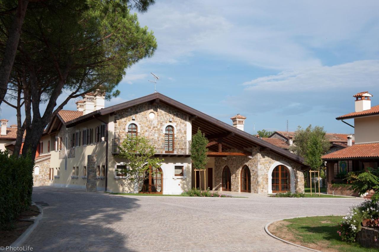 Wine Resort Luisa Mariano del Friuli Екстер'єр фото