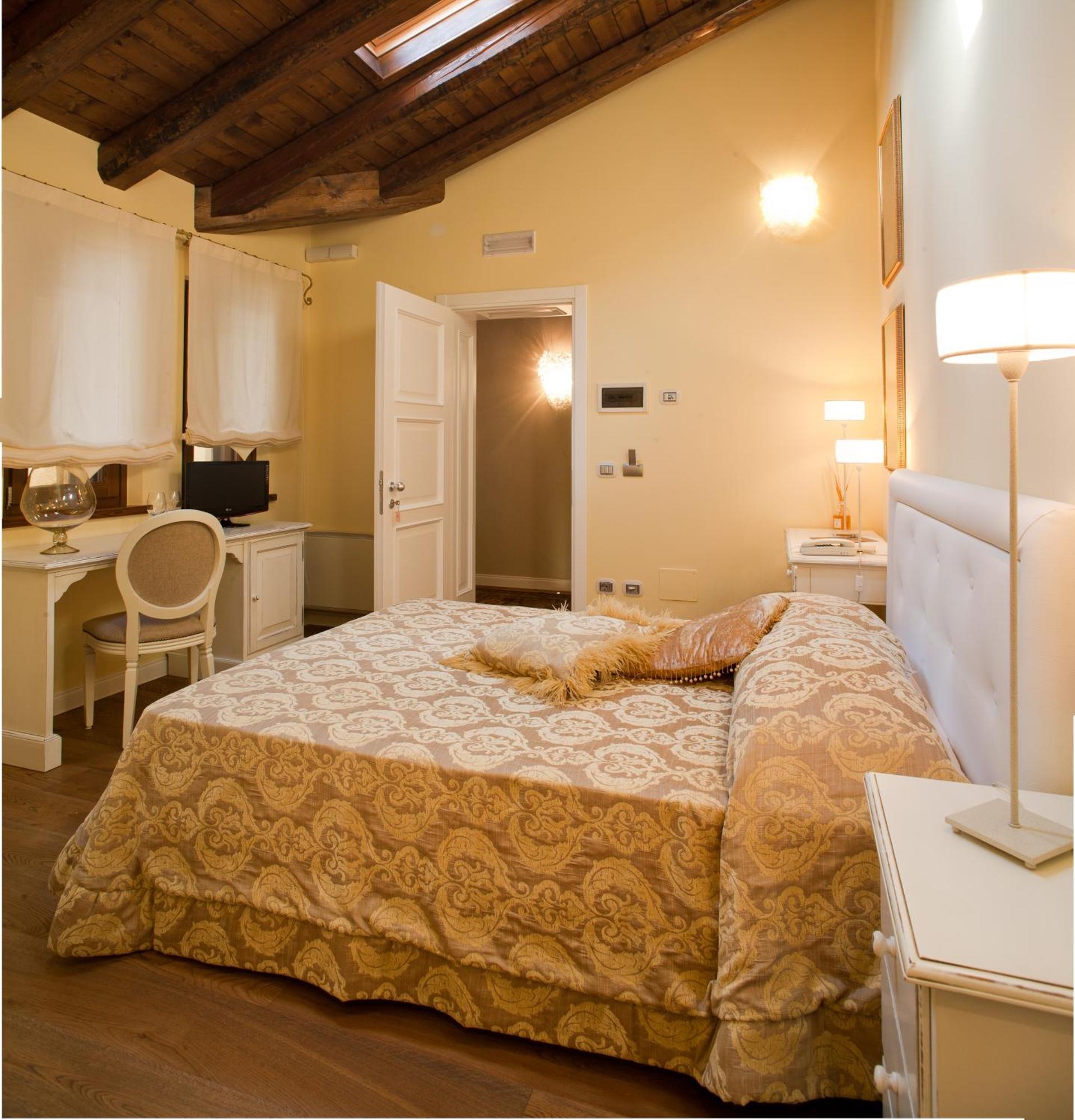 Wine Resort Luisa Mariano del Friuli Екстер'єр фото